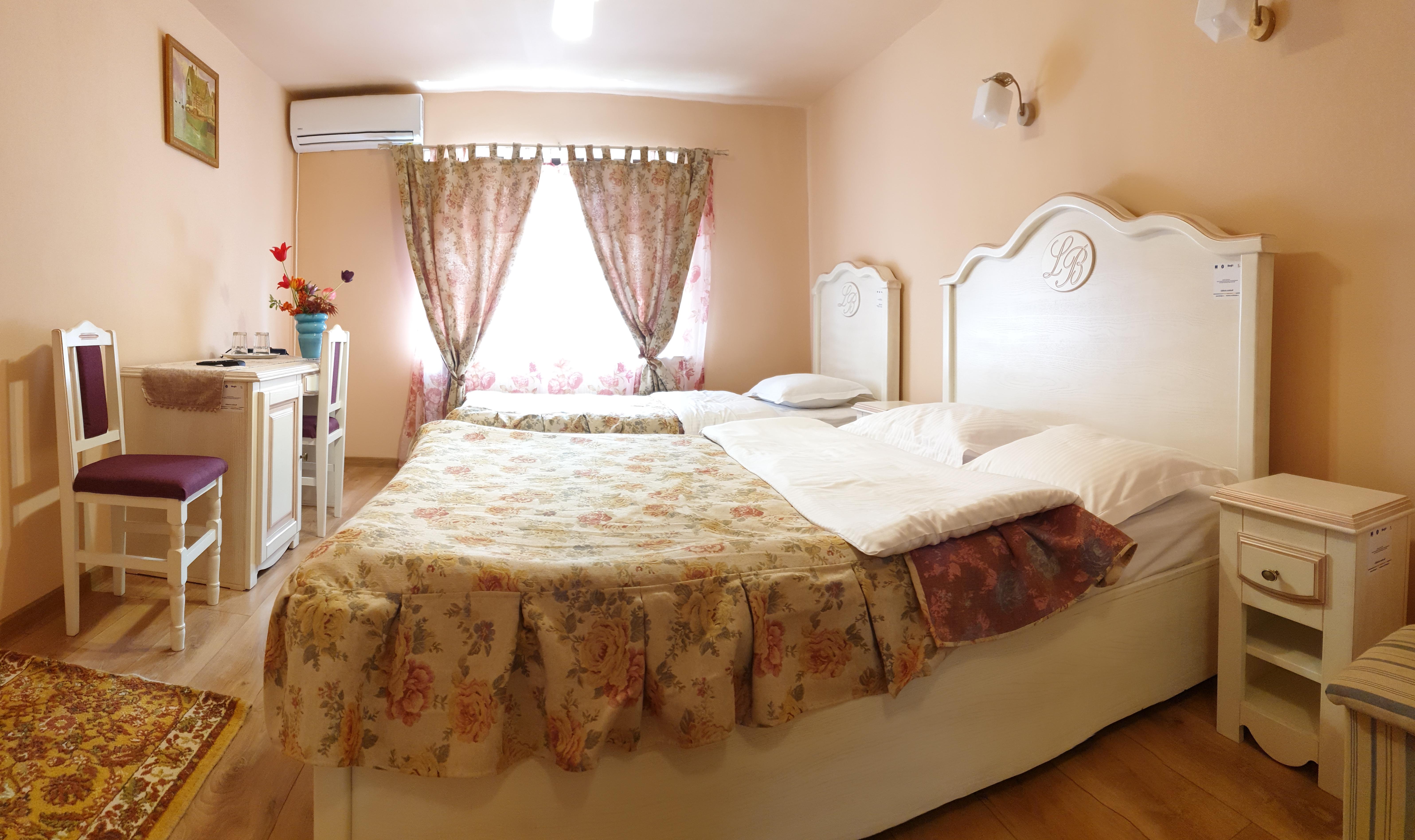 Leaganul Bucovinei Guest House Suceava Exterior photo