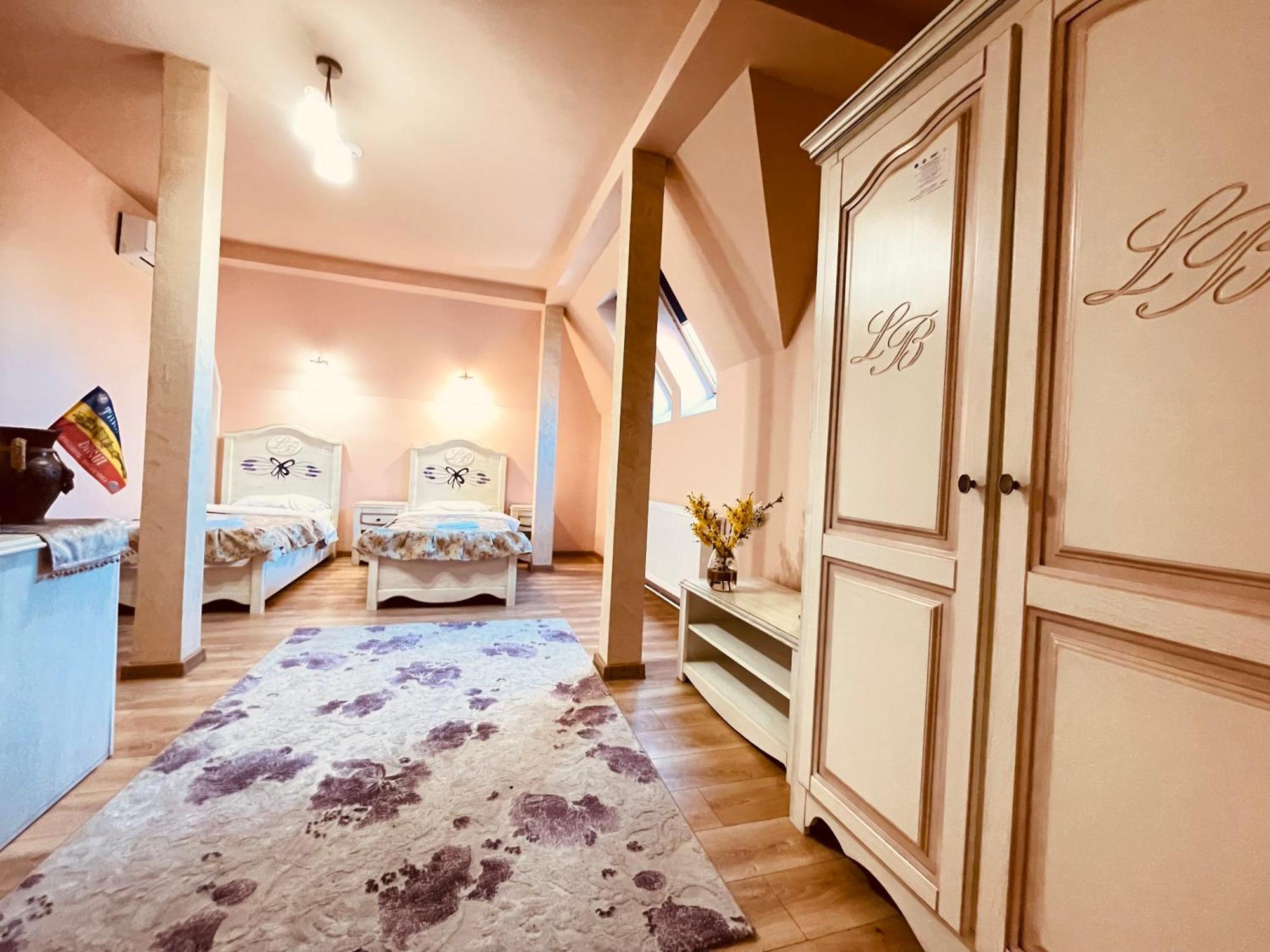 Leaganul Bucovinei Guest House Suceava Room photo