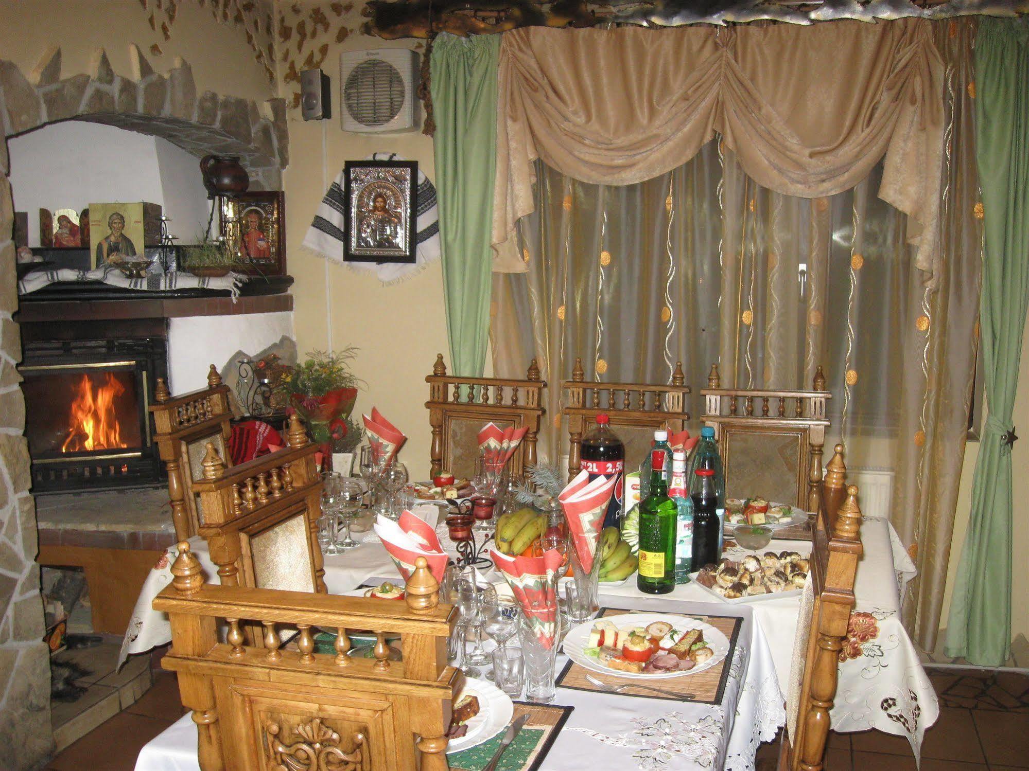 Leaganul Bucovinei Guest House Suceava Exterior photo
